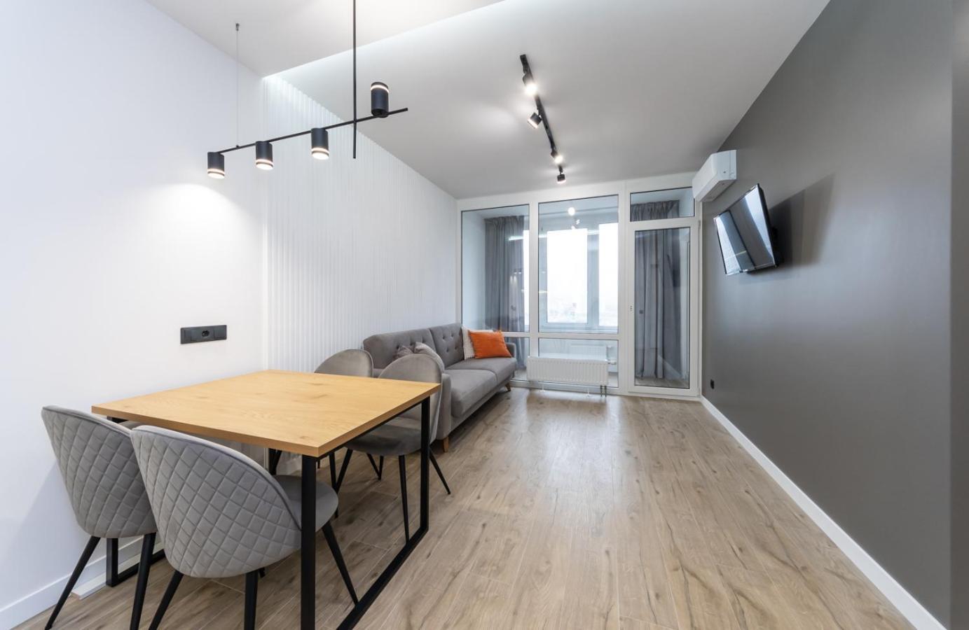 Luxury Apartment Near Metro Station Osokorky Kiew Exterior foto